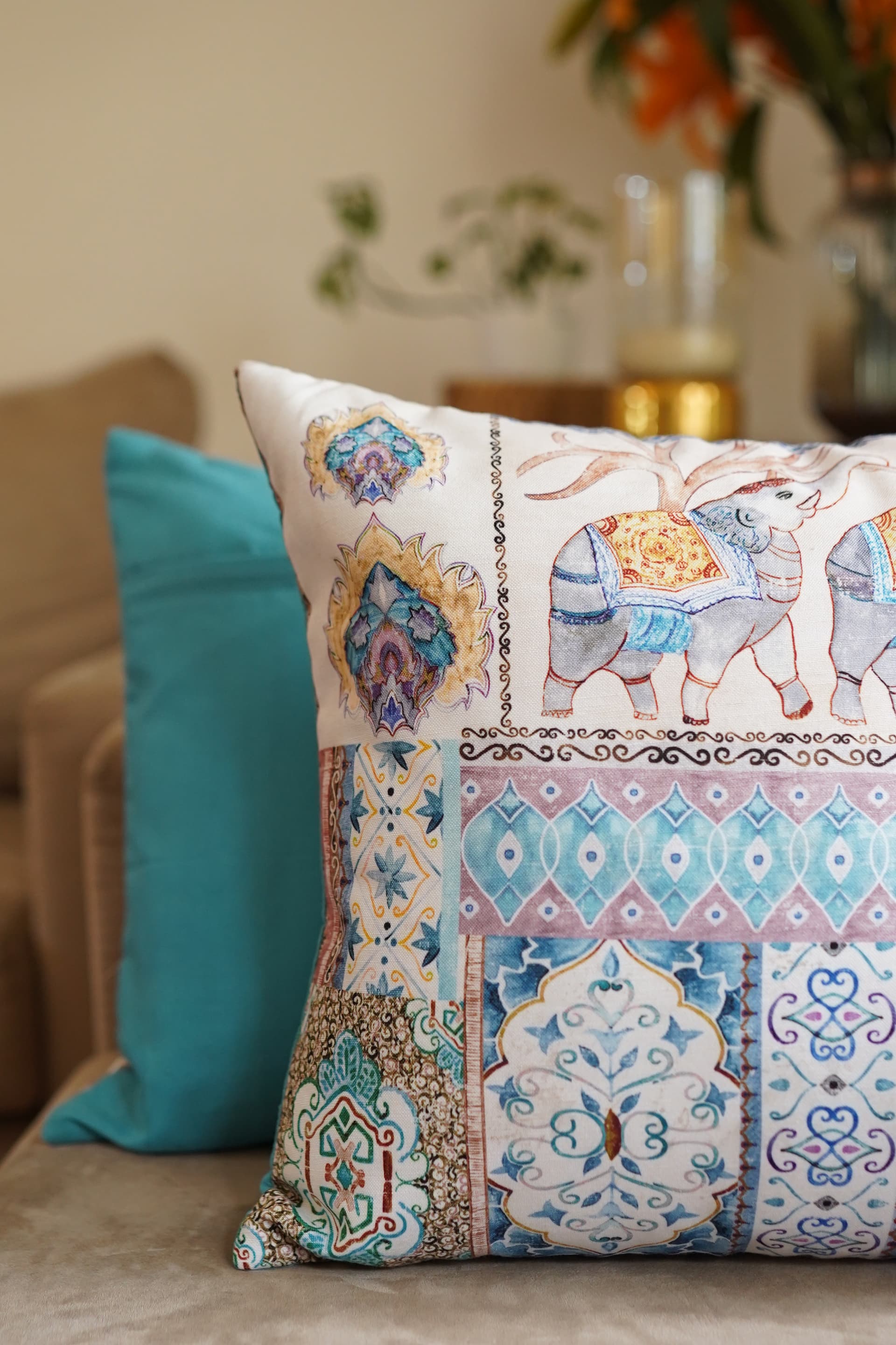Royal Garden cushion cover